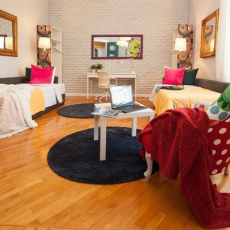 Designer Apartment Eclectica Belgrad Exteriör bild