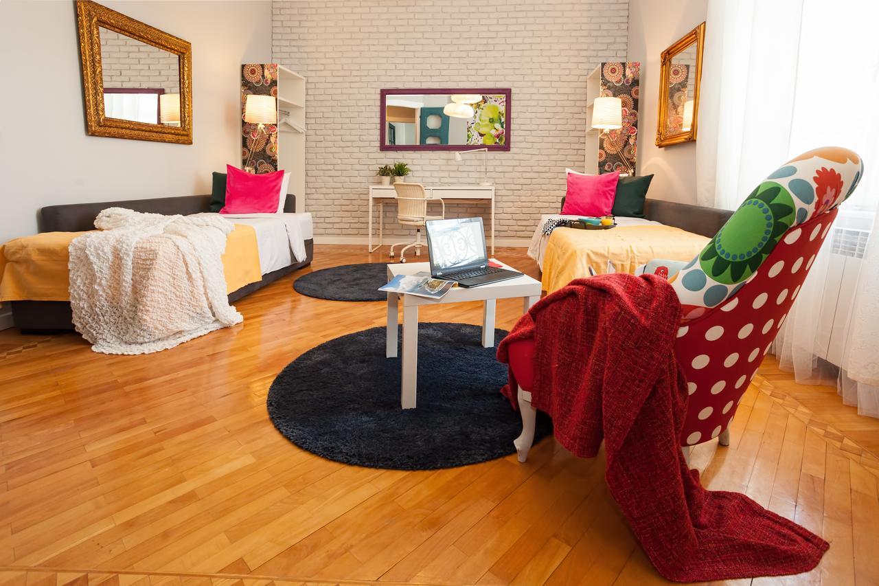 Designer Apartment Eclectica Belgrad Exteriör bild